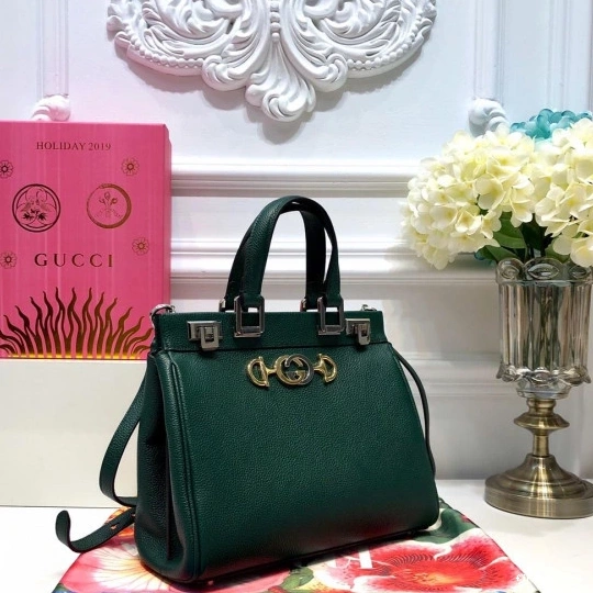 First bag ru small leather Zumi grainy Gucci handle top bag 0712